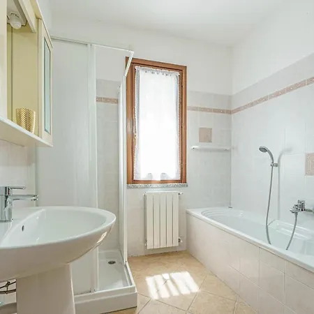 Apartmán La Vecchia Quercia Marmi